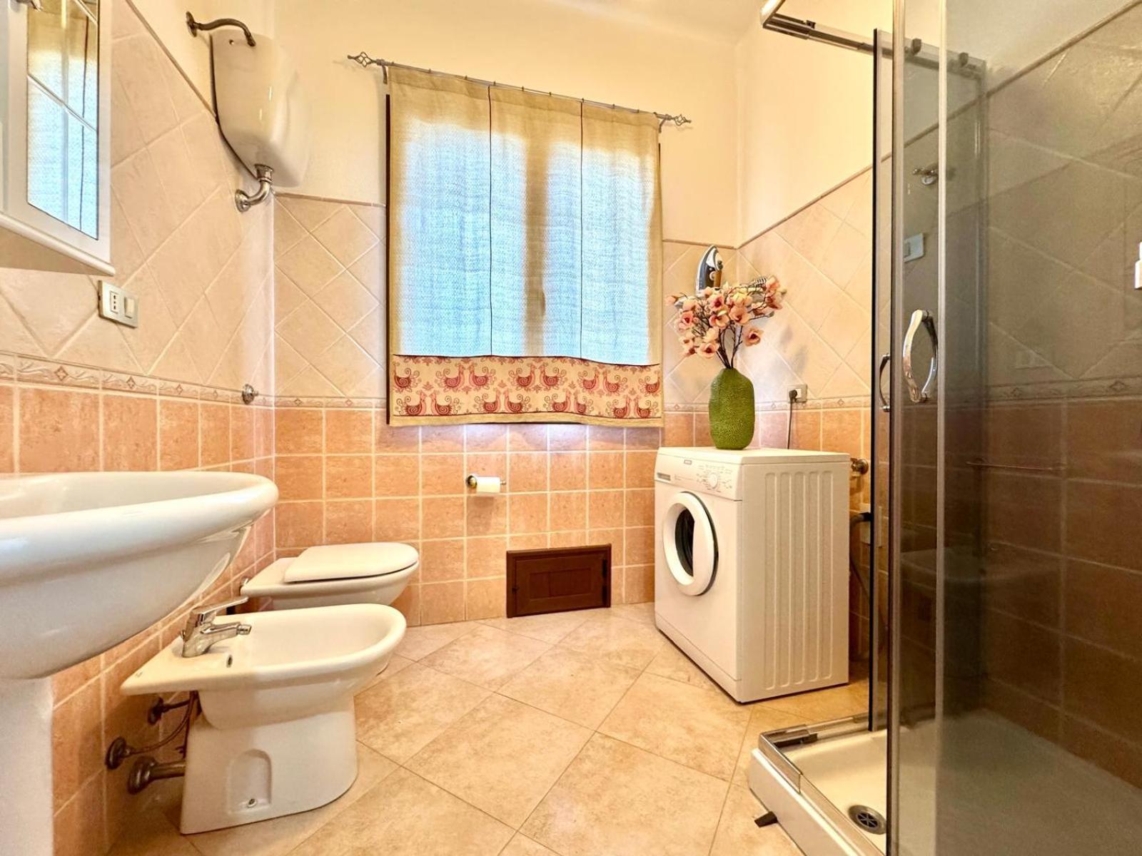 Orchid House Apartment Bari Sardo Bagian luar foto